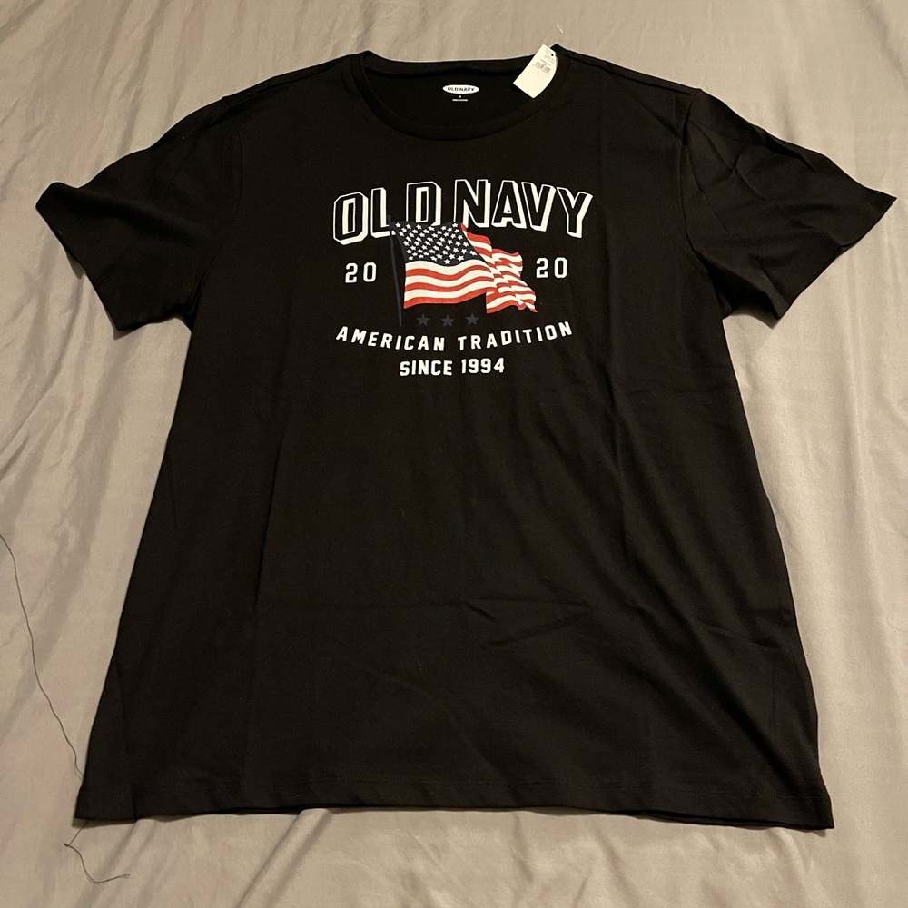 NWT Old Navy American Flag 2020 T-shirt - Picture 1 of 4